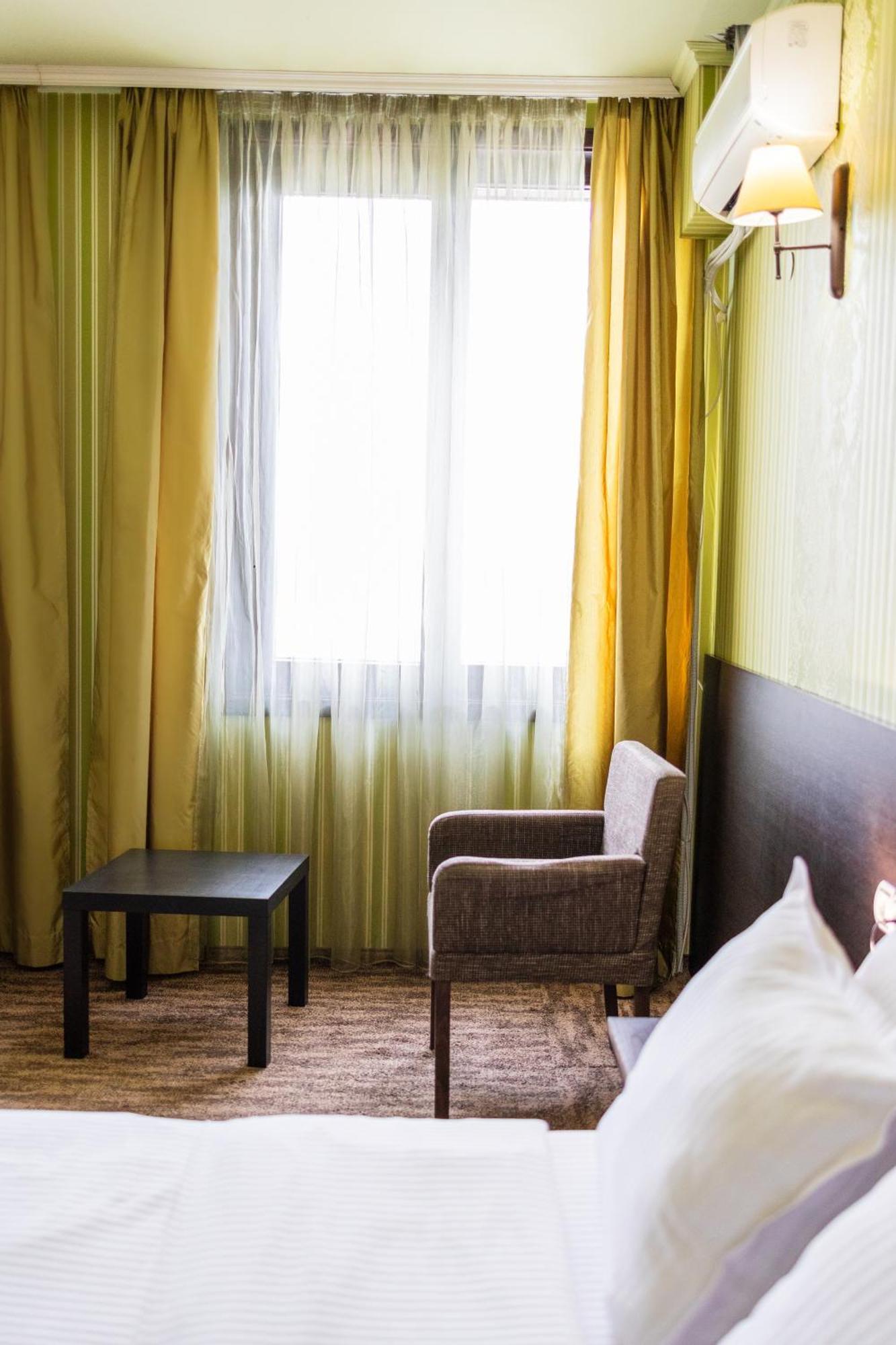 ווידין Hotel Neptun מראה חיצוני תמונה